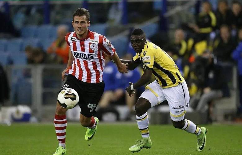 对旧东家攻 对旧东家攻